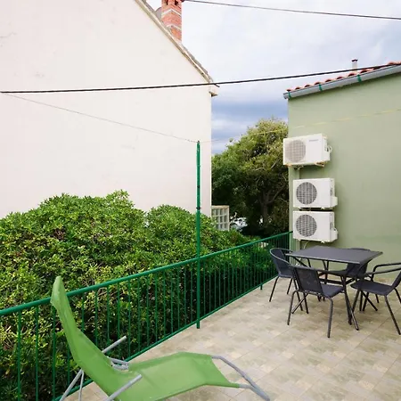 Zic Apartment *