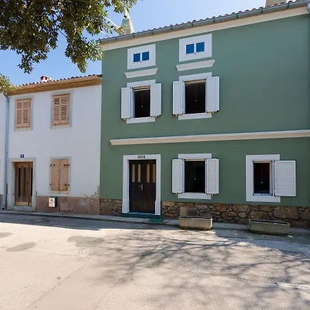 Apartment Zic Punat